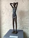 images/galerie/sculptures/Julie-Leclerc-sculpture-adolescente.jpg